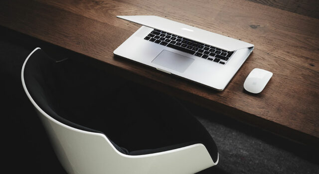 OneNote for iOS and Mac lets you attach files